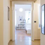 아파트 Boutique 